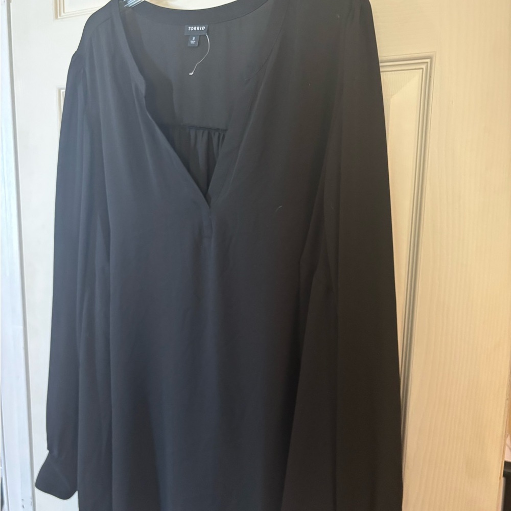 NWOT Torrid Black Women's Top size 5 x